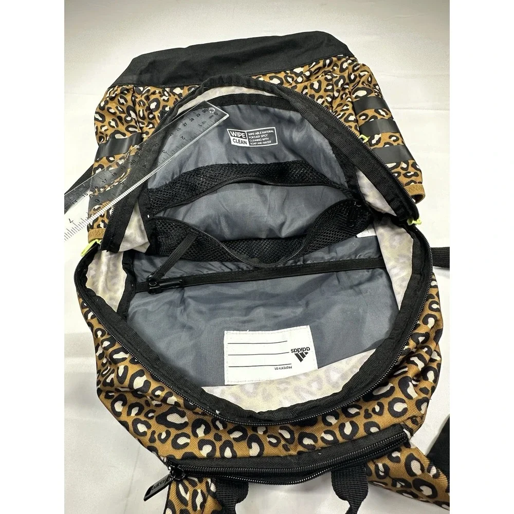 deuter backpack 18 TRAIL adidas bookbag Models:G400J Right Hand comfortably padded and with Bass Pro Shops Extreme